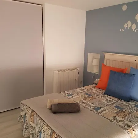 Cali Center * لوغو